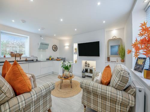 Tweedmouth House | Little Turret