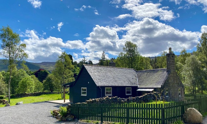 Ballater Cottage | Littleton Cottage