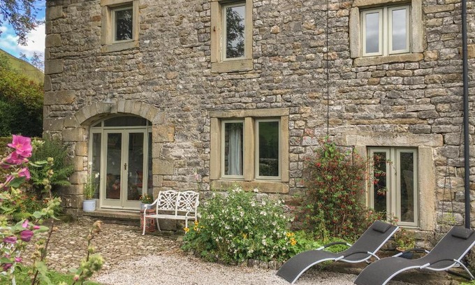 Litton House | Litton Hall Barn Cottage