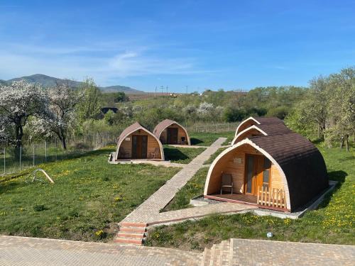 Petrestii de Jos Other | Livada Luxurious Bungalow