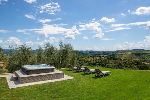Lastra a Signa Apartment | Live Tuscany! Apartment on the hills of Florence!