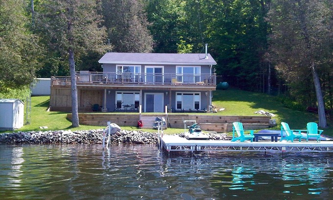 Selwyn Cottage | Live your Best Life at the Lake