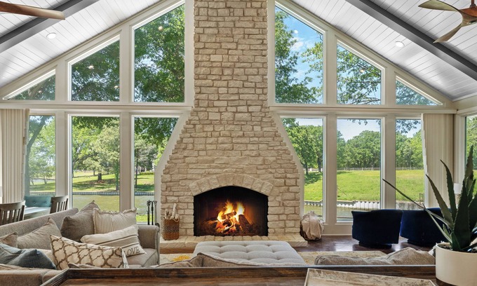 Enchanted Oaks House | Livin' The Lake Life!