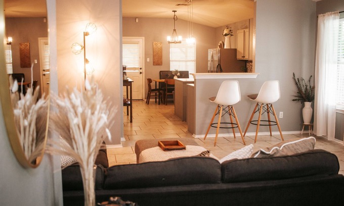 Austin House | Living La Vida in Austin, Tx. near Tesla Giga, and COTA