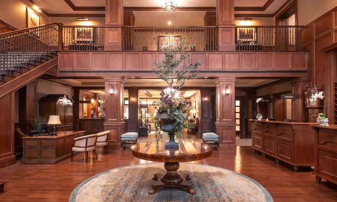 Adairsville Hotel | Living the Cottage Suite Life & Outdoor Adventure Awaits! Pool, Spa & Fitness