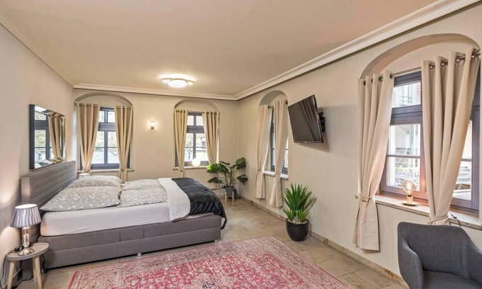 Laubegast Apartment | Living where Princess Cosel lived