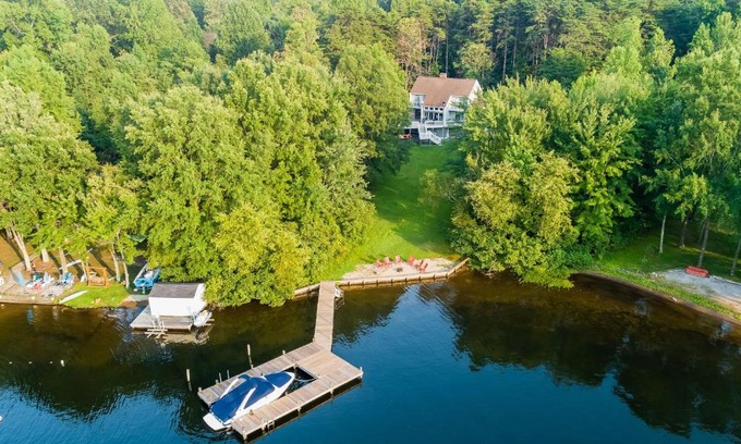 Bumpass House | LKA Getaway