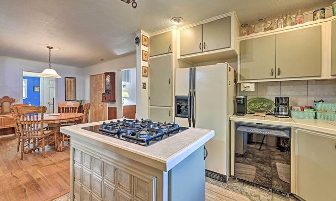 Llano House | Llano Home with Yard: Walk to Restaurants!