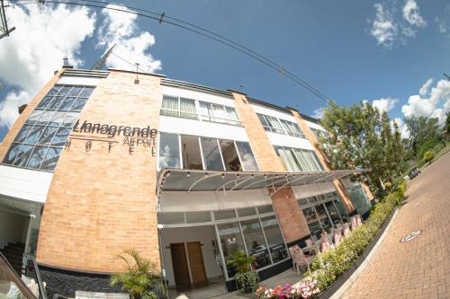 Llanogrande Hotel | Llanogrande Airport by Bernalo Hotels