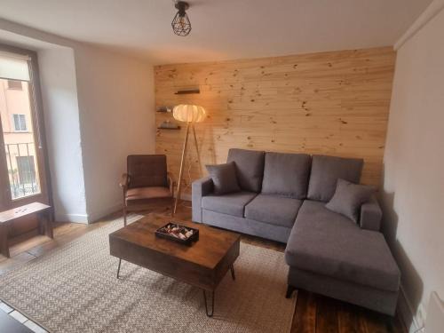 Llivia Apartment | Llivia 1876