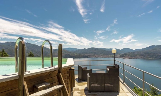 Trarego Viggiona House | Lo Scoiattolo by Interhome