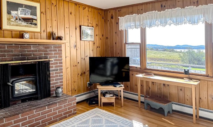 Castine House | Lobster Tail Cottage