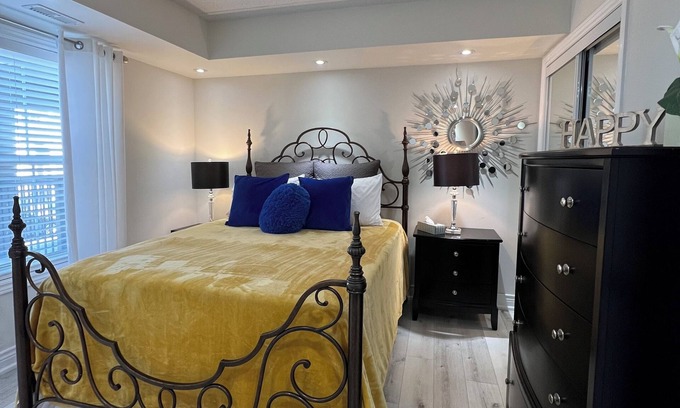 Halton Regional Municipality Apartment | Located on 2nd Floor of Condo, Entire Apt, Free Wifi, Free Parking