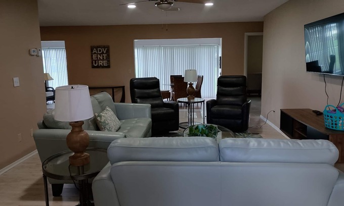 Braden River Condo | LOCATION LOCATION LOCATIONnSarasota Florida
