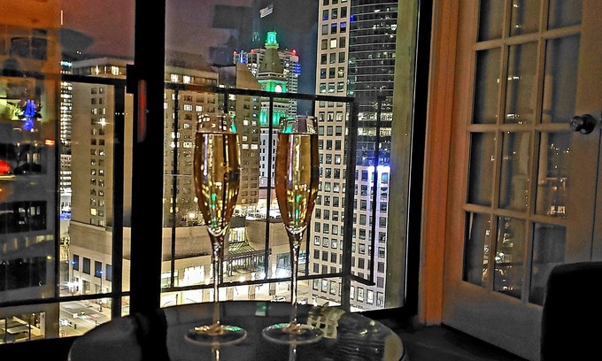 LoDo Condo | LOCATION! LOCATION! LOCATION! Downtown LoDo Luxury Condo!