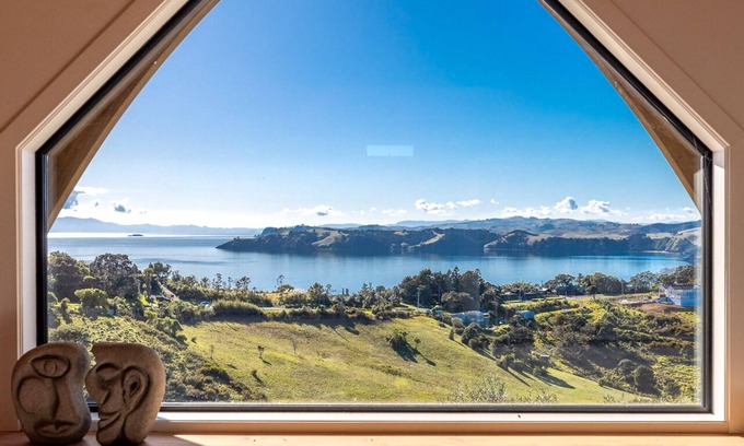 Ostend Cabin | Location matters! This is romance!