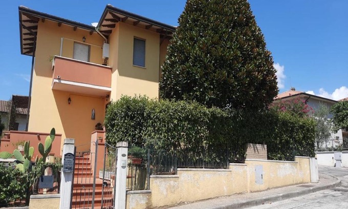 Palazzo Apartment | Locazione turistica di Pucci Lidia