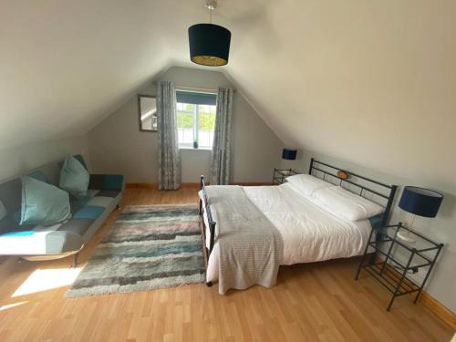 Inverin Apartment | Loch Nuala
