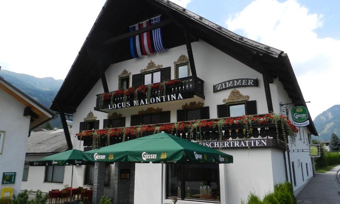 Dornbach Hotel | Locus Malontina Hotel