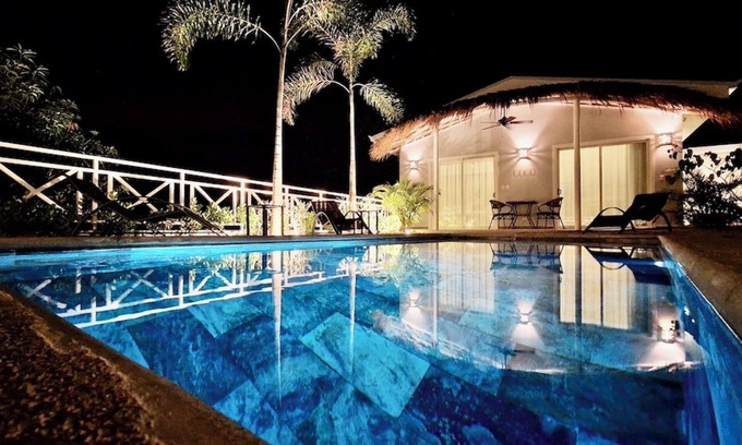Samara House | Lodge 5 minutes from the Beaches/City Center overlooking the Jungle Ocean View