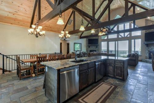 Indian Point House | Lodge 73