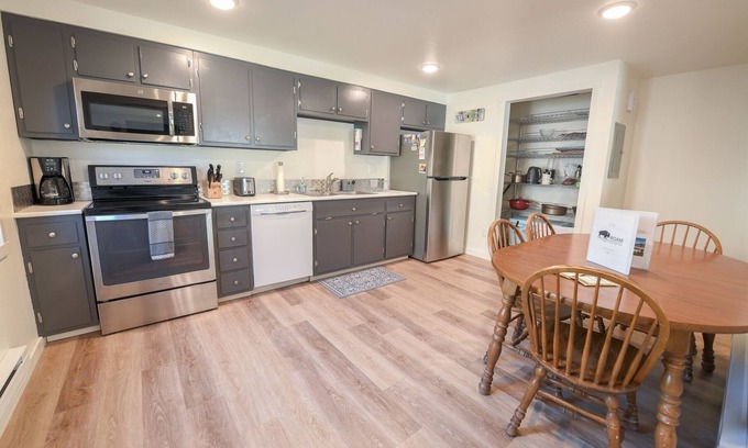 West Yellowstone Condo | Lodgepole Hideaway - Roam Property Management