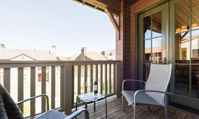 Mammoth Lakes House | Lodges 1111