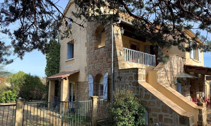 Saint-Paul-le-Jeune Other | Lodging for group of 9 to 11 people