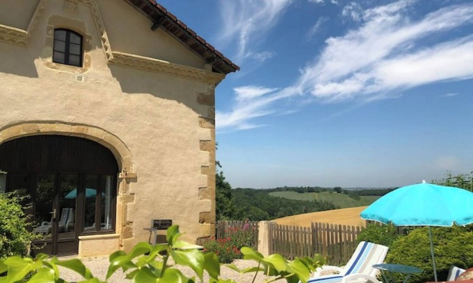 Monpardiac House | Lodging in property with swimming pool