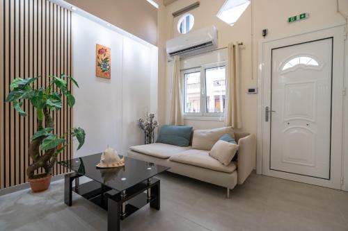 Petroupoli Apartment | Loft 53- Urban Stay by MPS