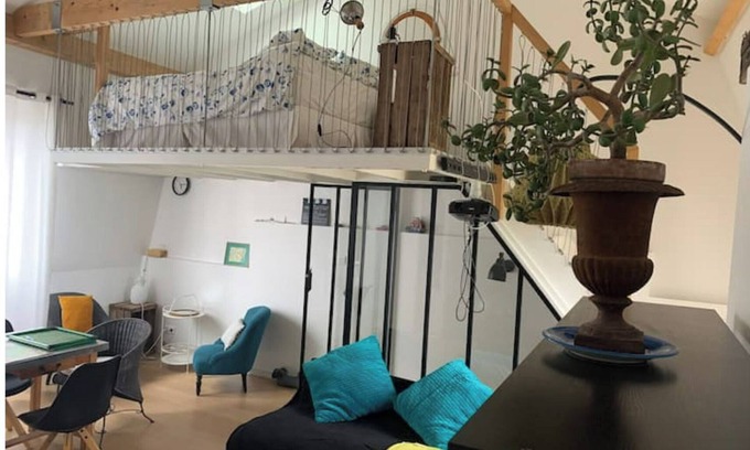 Suresnes Apartment | Loft Appart Proche Paris Chez Christine