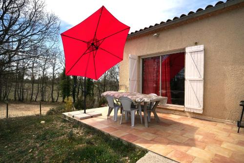 Montagnac-Montpezat Apartment | Loft avec mezzanine