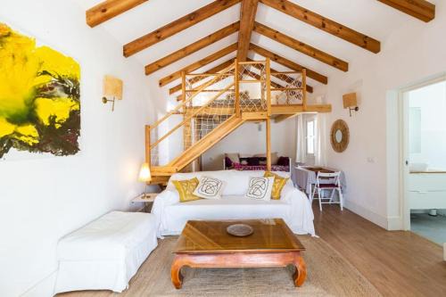 Zahora House | Loft de DISEÑO con piscina cerca de la playa