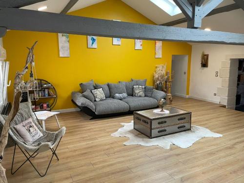 Saint-Max Apartment | Loft Lumineux, Échappez à l'ordinaire proche Nancy