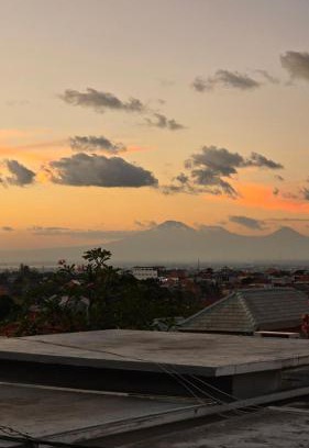 Taman Griya Apartment | Loft Paradise