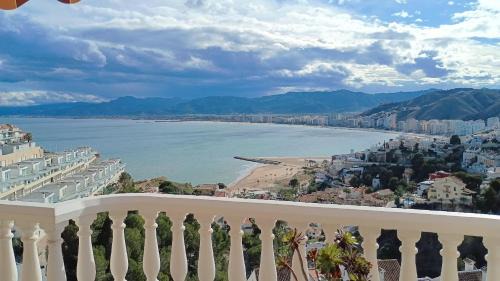 Faro de Cullera House | LOFT ROYAL - apartamento "loft" con terraza y vistas al mar