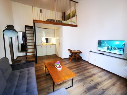 Old Town Apartment | Loft studio apartment in Old Town