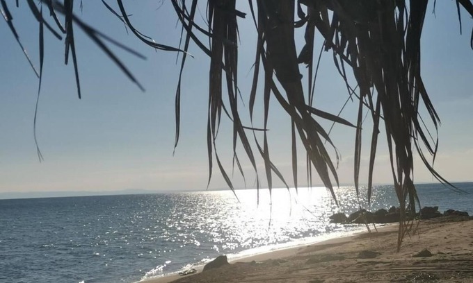 Halkidiki Apartment | Loftsuite 5 Personen 150qm Wohzimmer Kombiniert mit Kuecheninsel Kamin 3 Schlafz