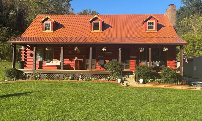 Huntington House | Log Cabin in the Field