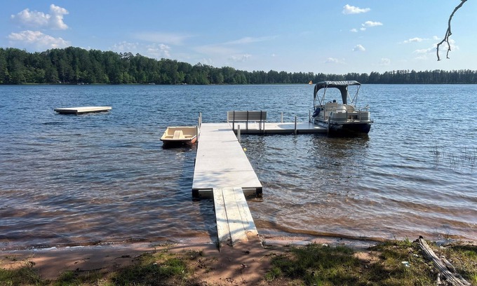 Minong Cabin | Log Cabin with Pontoon, Beautiful Spring Fed Sand Bottom Leader Lake