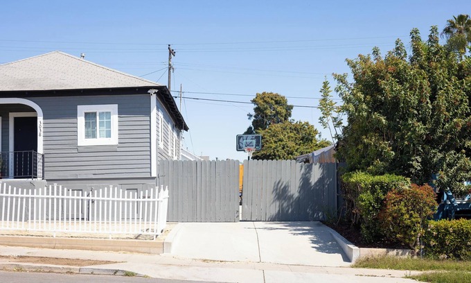 Logan Heights House | Logan Heights Urban Den