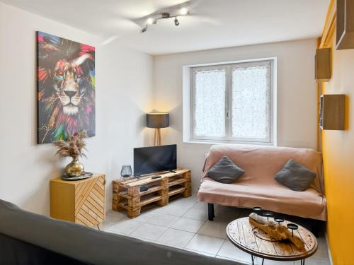Jussac House | Logement de 40m2 de plein pieds dans une maison avec parking et terrasse