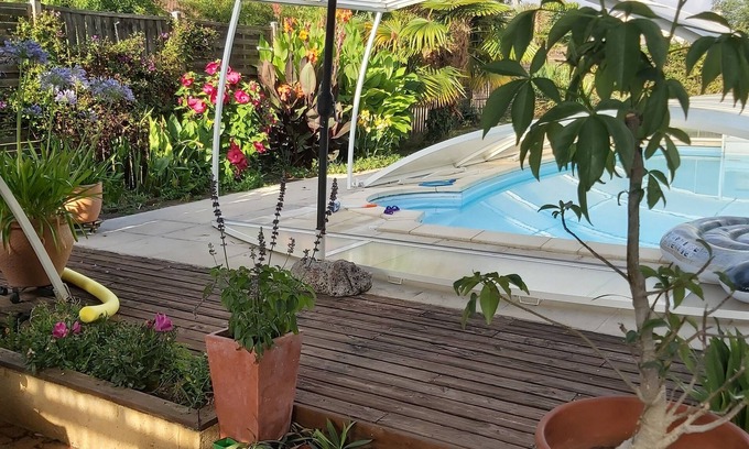 Bergerac House | Logement de Charme Refait à Neuf Avec Piscine et Climatisation