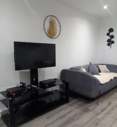 Friville-Escarbotin Apartment | Logement Friville