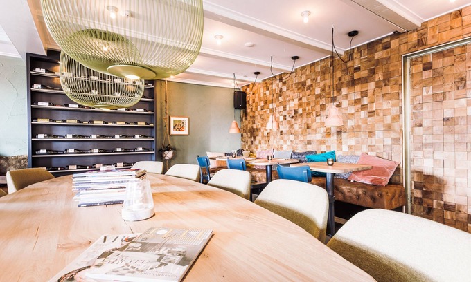 Nes Hotel | Logement Overzee