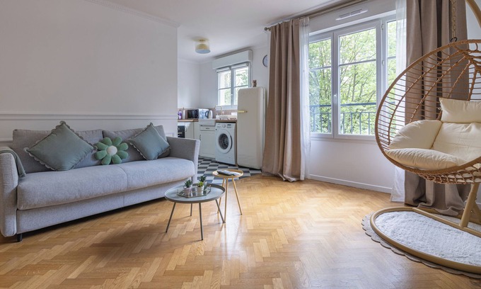 Bussy-Saint-Georges Apartment | Logement Situé en Plein Centre-ville