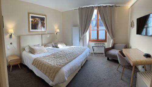 Arbois Hotel | Logis Hôtel des Messageries