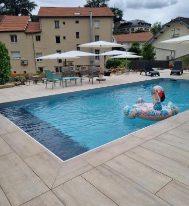 Cransac Hotel | Logis hôtel restaurant les Carillons