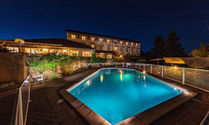 Villie-Morgon Hotel | Logis Hotel Noemys Morgon