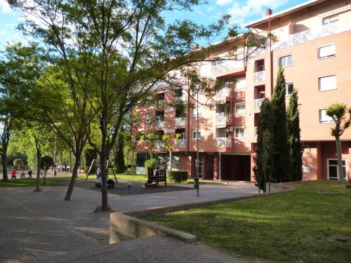 Logrono Apartment | Logrocity Puerta del Ebro PARKING PRIVADO GRATIS